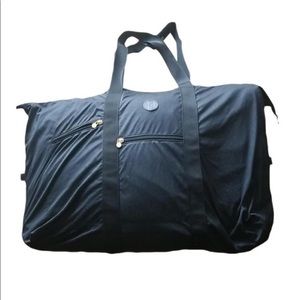 Fendi Duffle XL Foldable Black Weekend/Travel Bag​